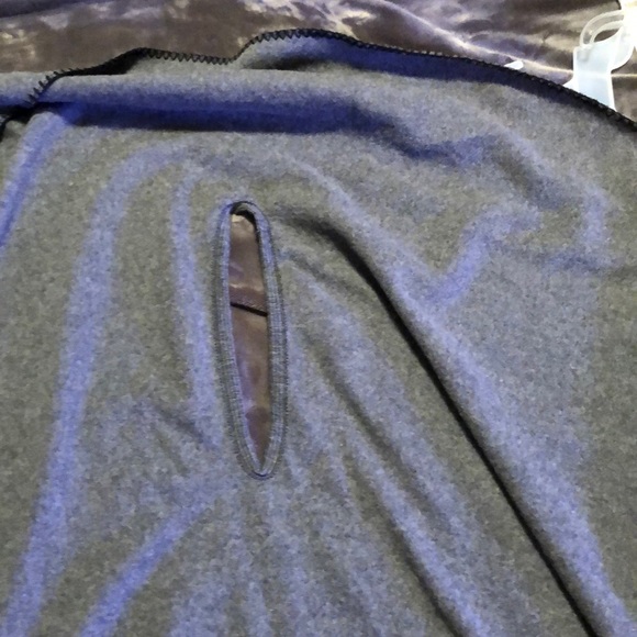 Flowy vest - Picture 2 of 2